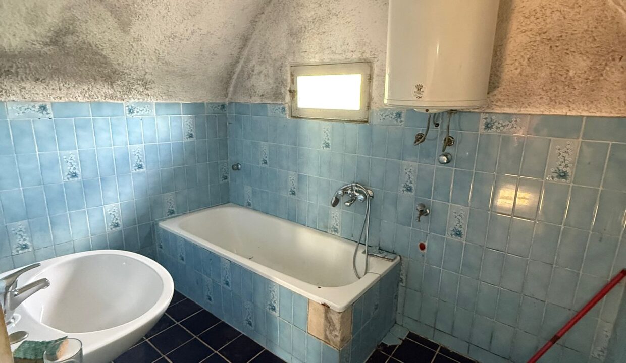 WhatsApp Image 2026-04-15 at 11.00.40 (2)