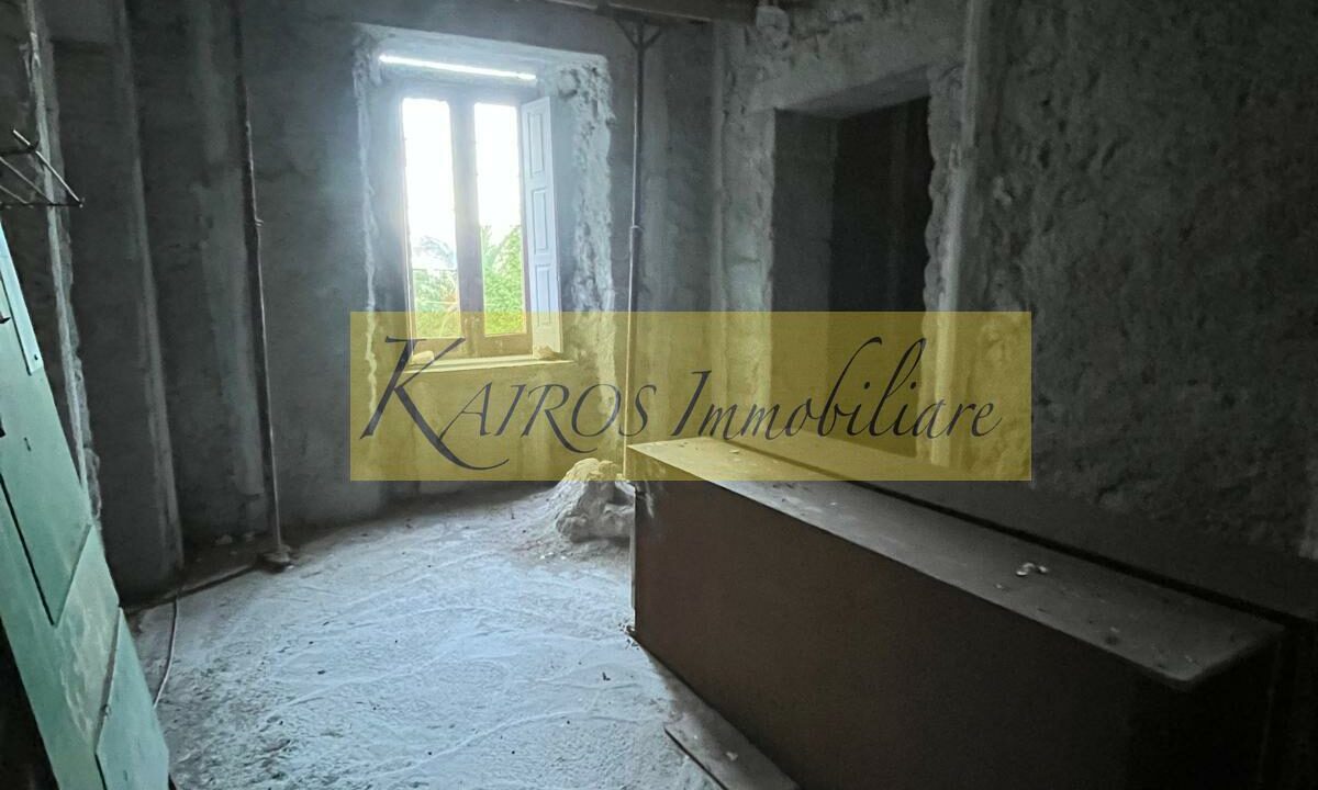 WhatsApp Image 2025-10-08 at 17.41.16 (2)