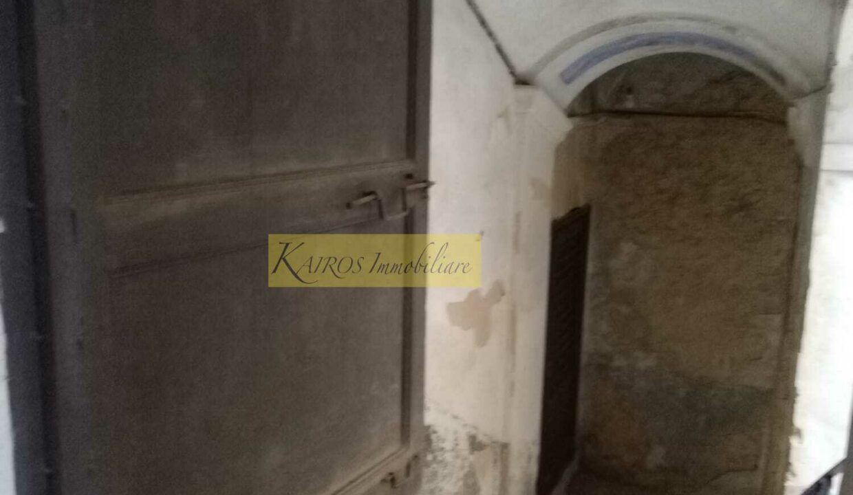 WhatsApp Image 2025-10-08 at 18.48.16 (3)