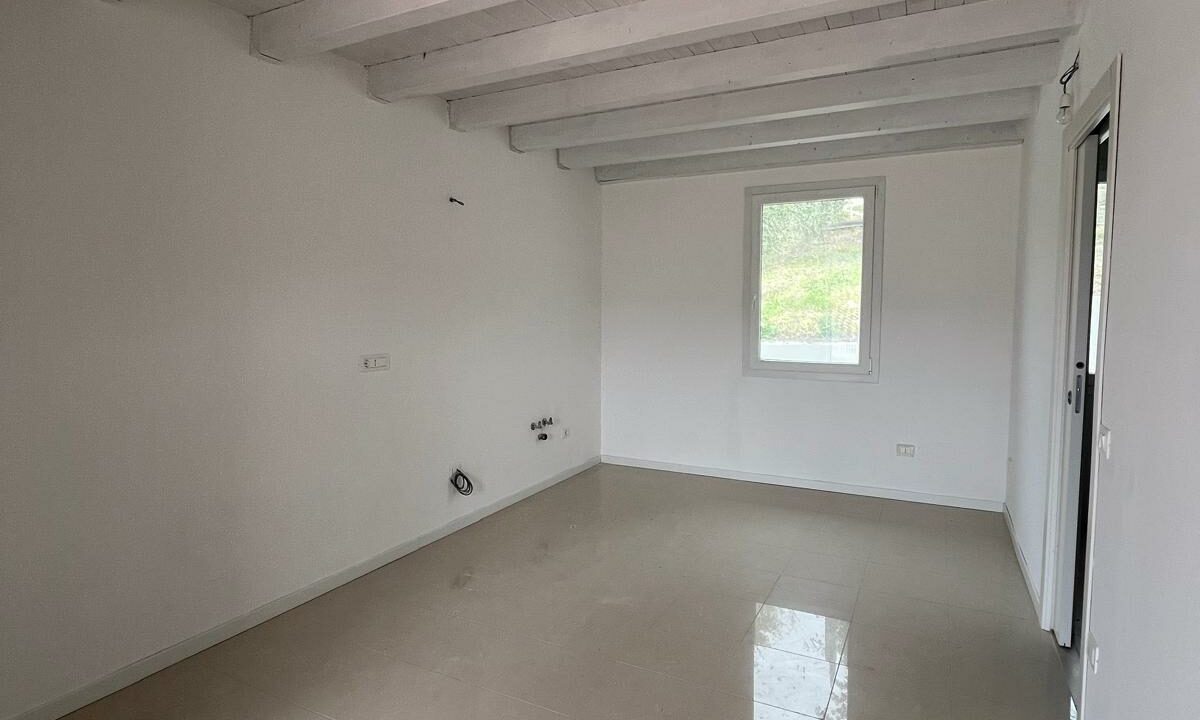 WhatsApp Image 2025-10-30 at 10.53.15 (1)