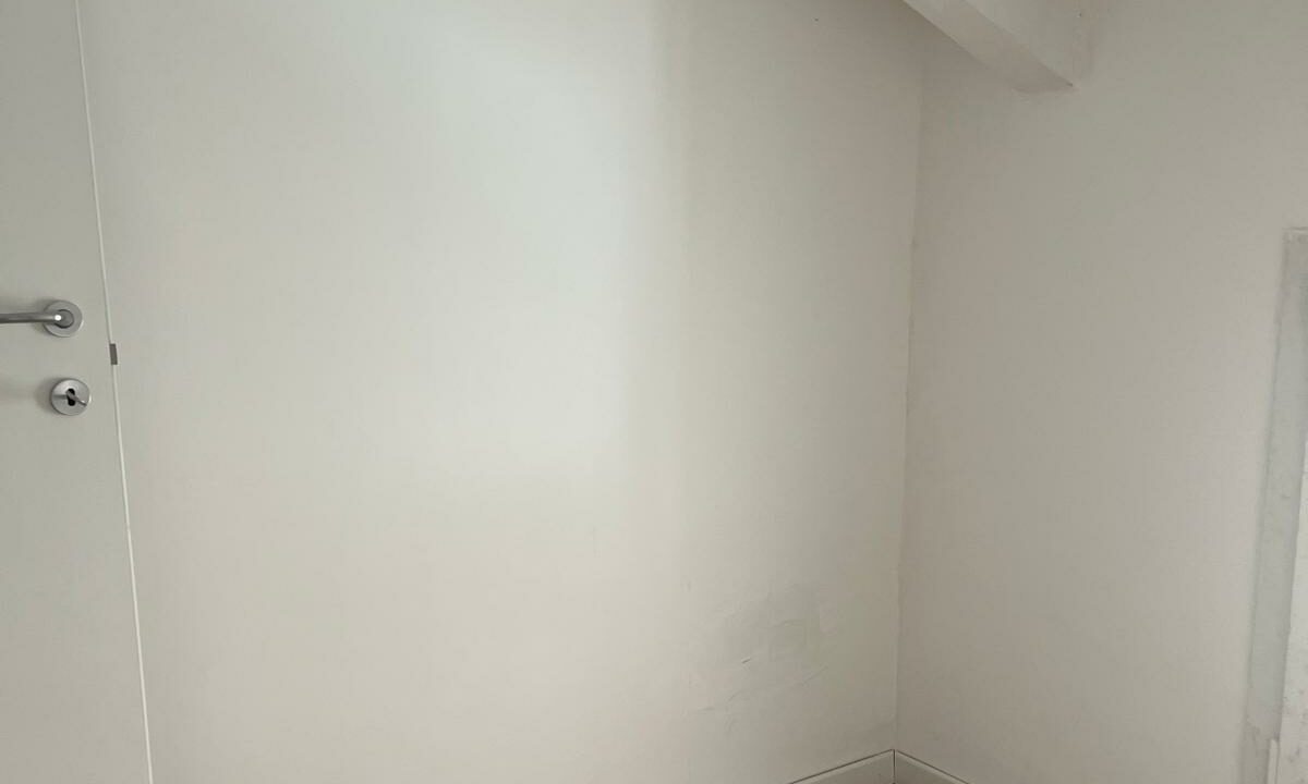 WhatsApp Image 2025-10-30 at 10.53.17 (1)