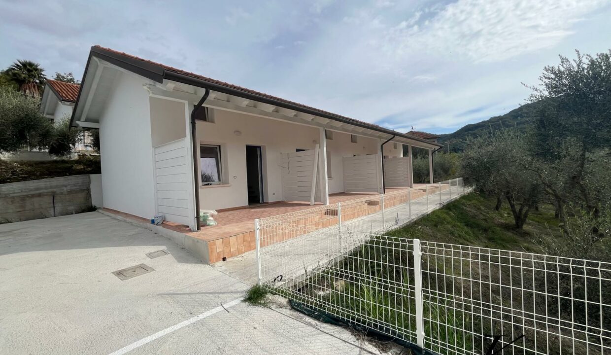 WhatsApp Image 2025-10-30 at 10.53.17 (5)