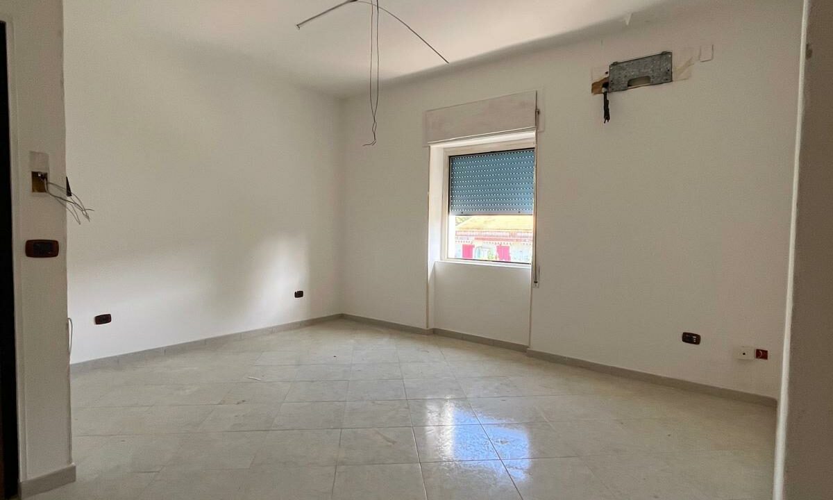 WhatsApp Image 2025-10-27 at 11.56.38 (2)