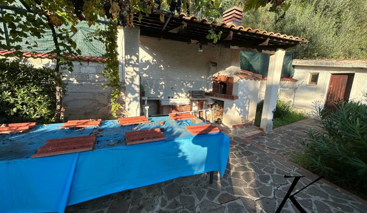 WhatsApp Image 2025-12-13 at 09.40.02 (2)