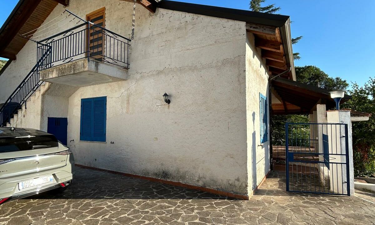 WhatsApp Image 2025-12-13 at 09.40.02 (7)