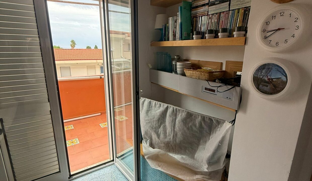 WhatsApp Image 2025-10-21 at 11.45.29 (3)