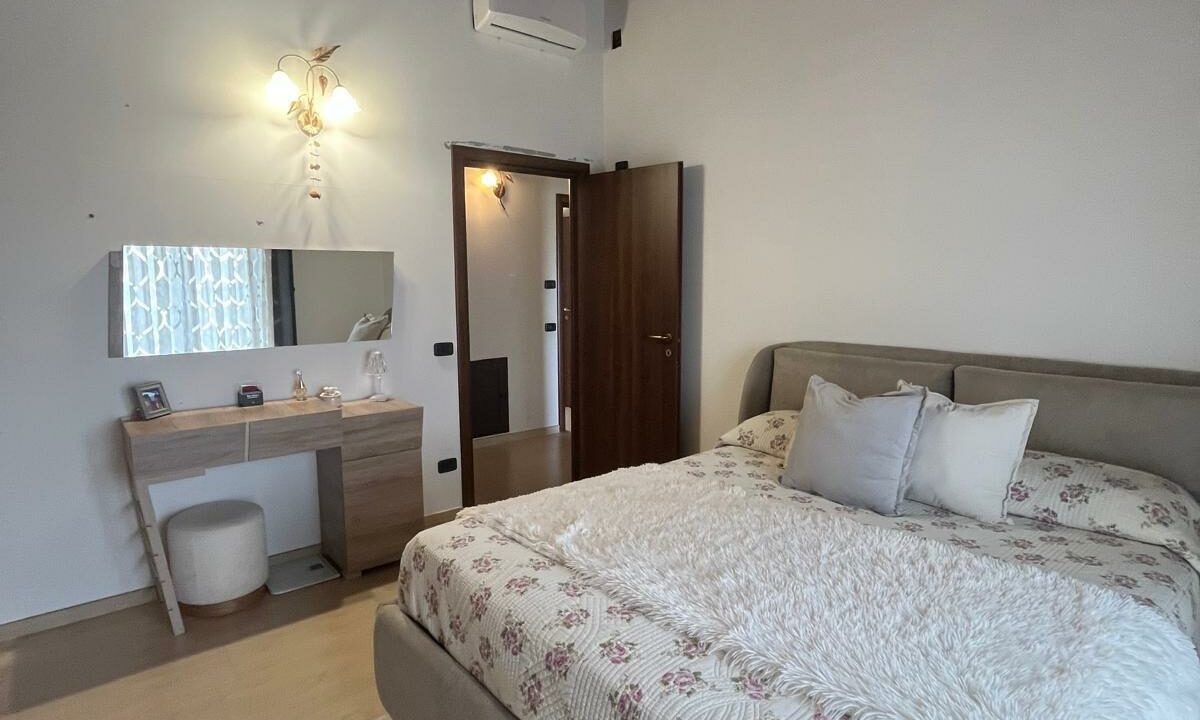 WhatsApp Image 2026-01-16 at 11.15.01 (2)